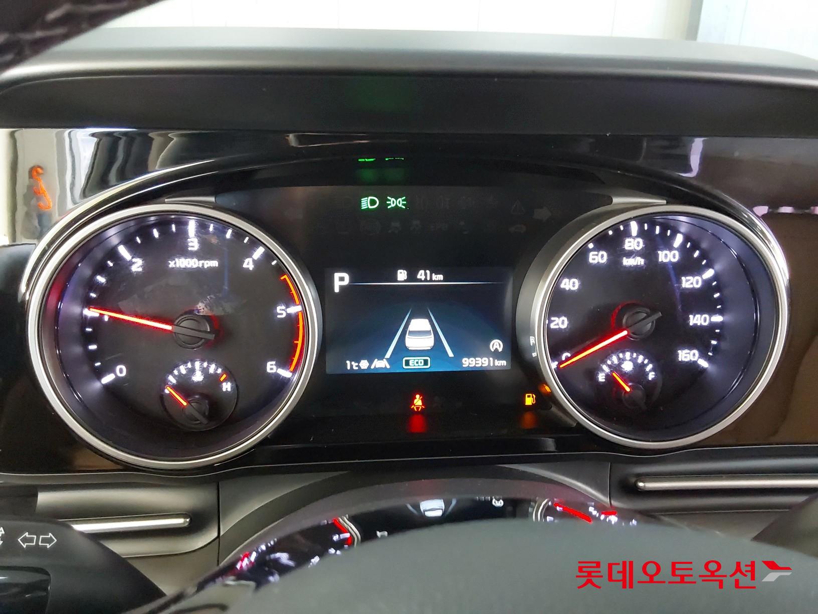 Kia Carnival id 3633665 из Кореи 30