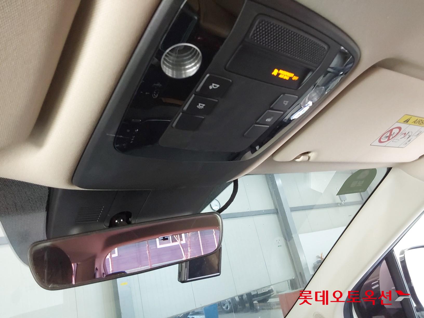 Kia Carnival id 3633665 из Кореи 31