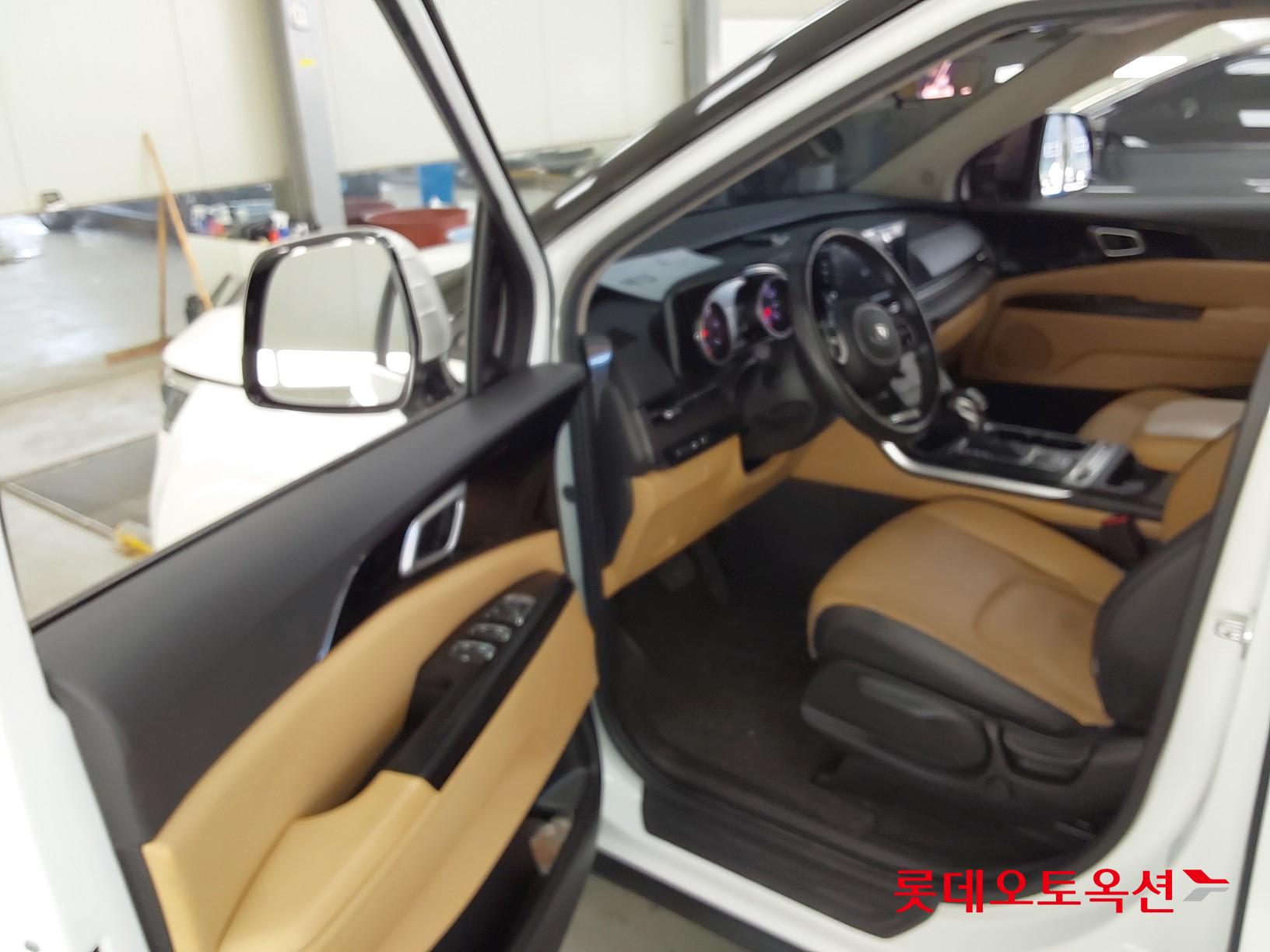 Kia Carnival id 3633665 из Кореи 36