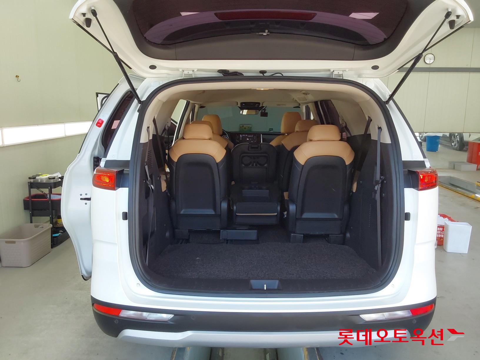 Kia Carnival id 3633665 из Кореи 38