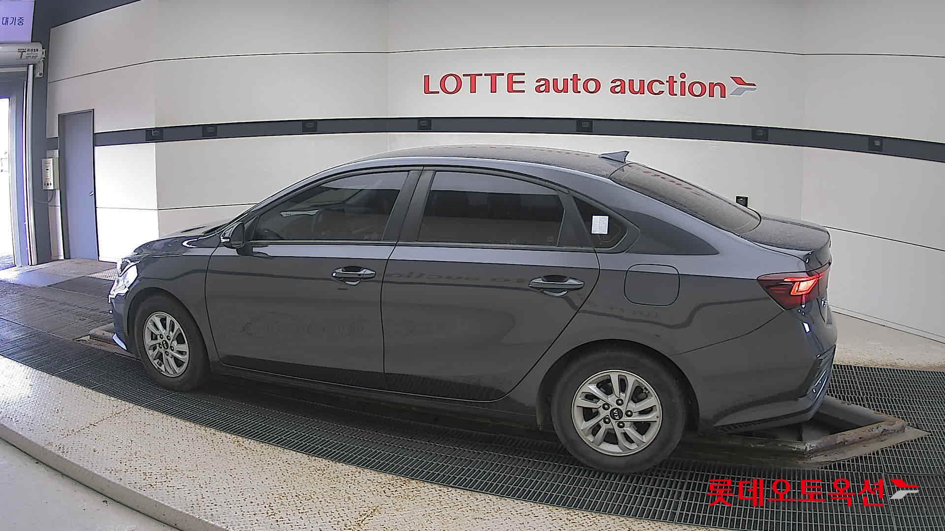 Kia K3 id 3628807 из Кореи 11