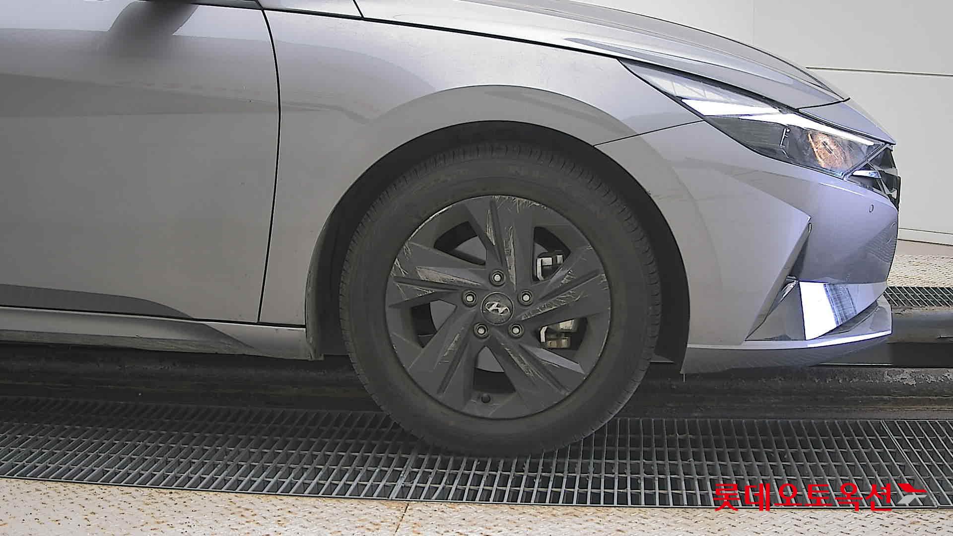 Hyundai Avante id 3633560 из Кореи 23