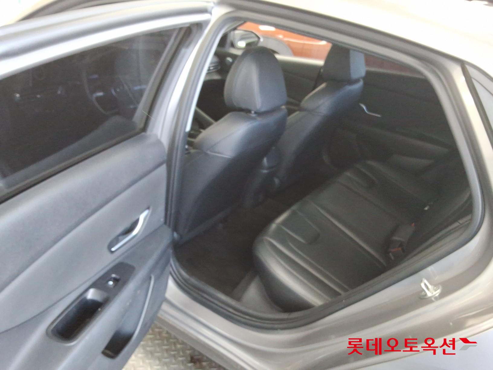 Hyundai Avante id 3633560 из Кореи 36