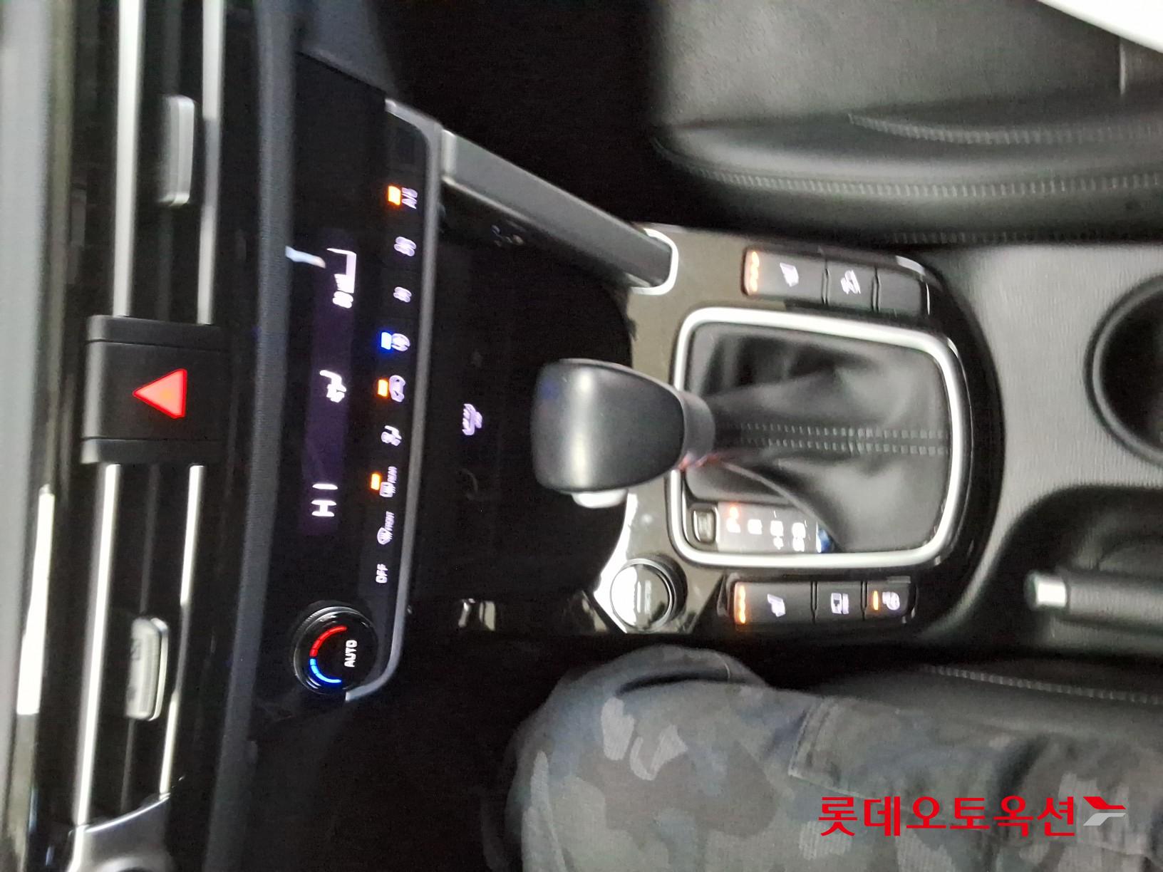 Kia Seltos id 3633621 из Кореи 31