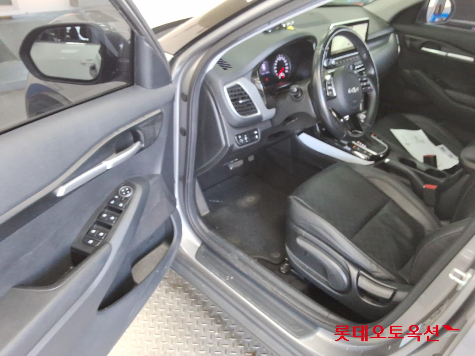 Kia Seltos id 3633621 из Кореи 35