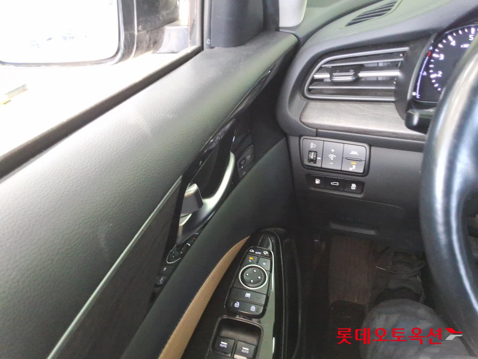 Kia K7 id 3633644 из Кореи 28