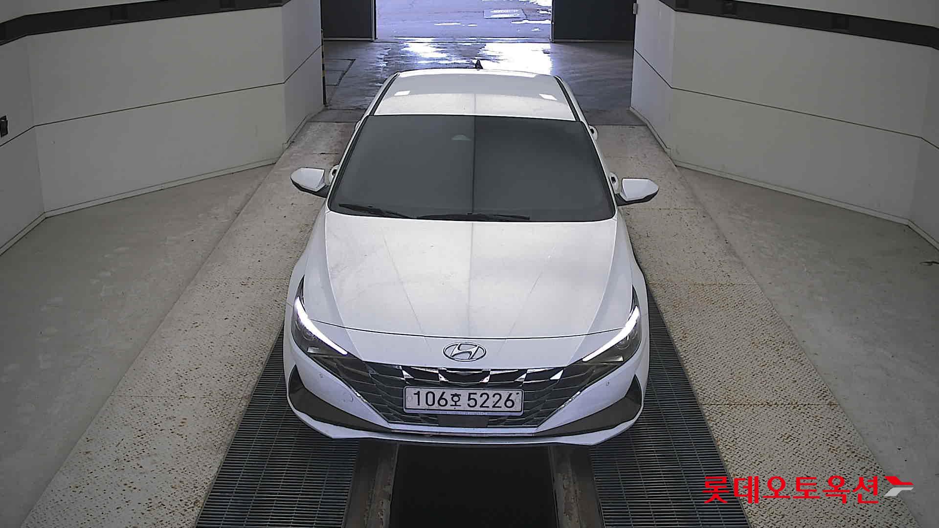 Hyundai Avante Hybrid id 3633567 из Кореи 8