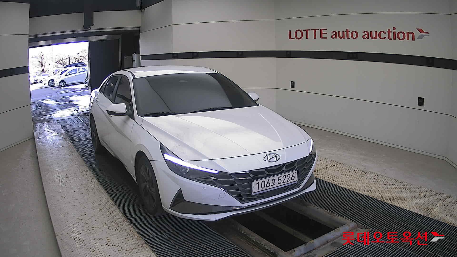 Hyundai Avante Hybrid id 3633567 из Кореи 15