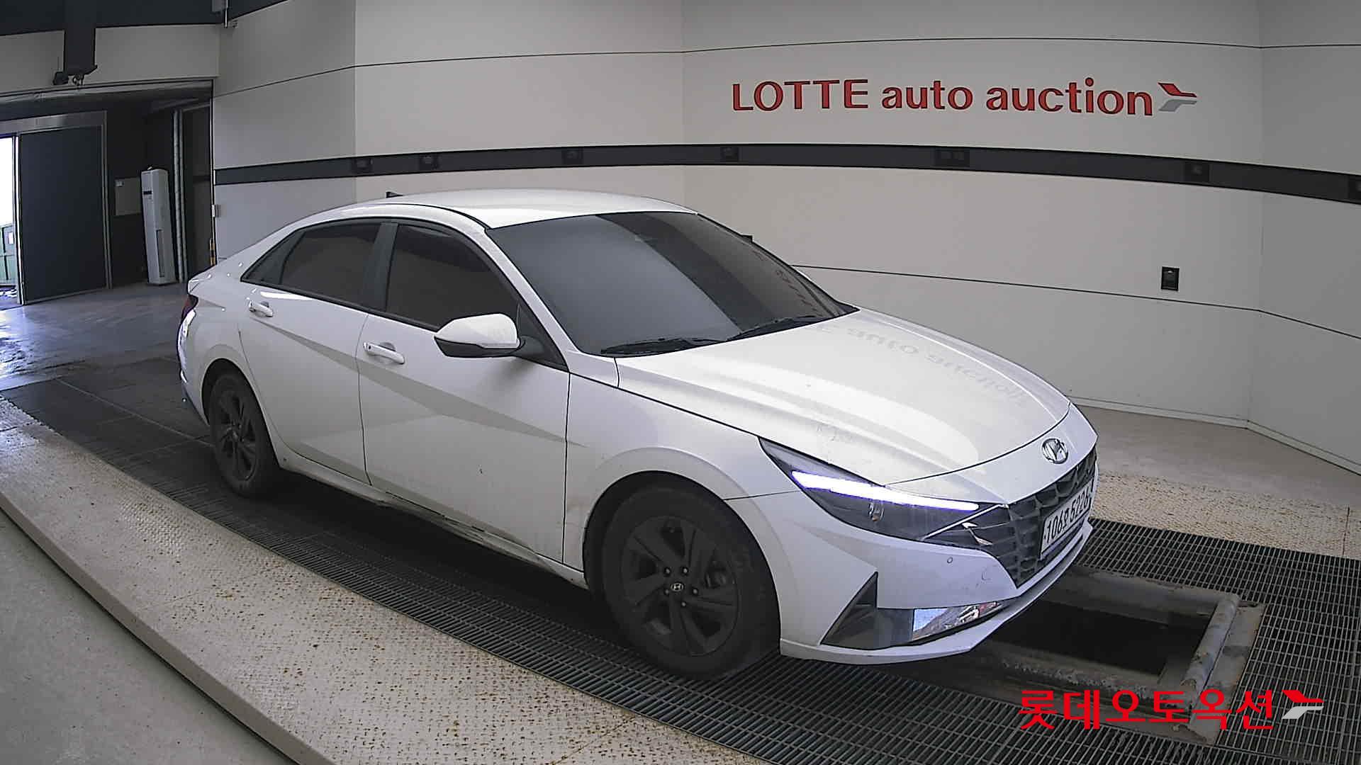 Hyundai Avante Hybrid id 3633567 из Кореи 16