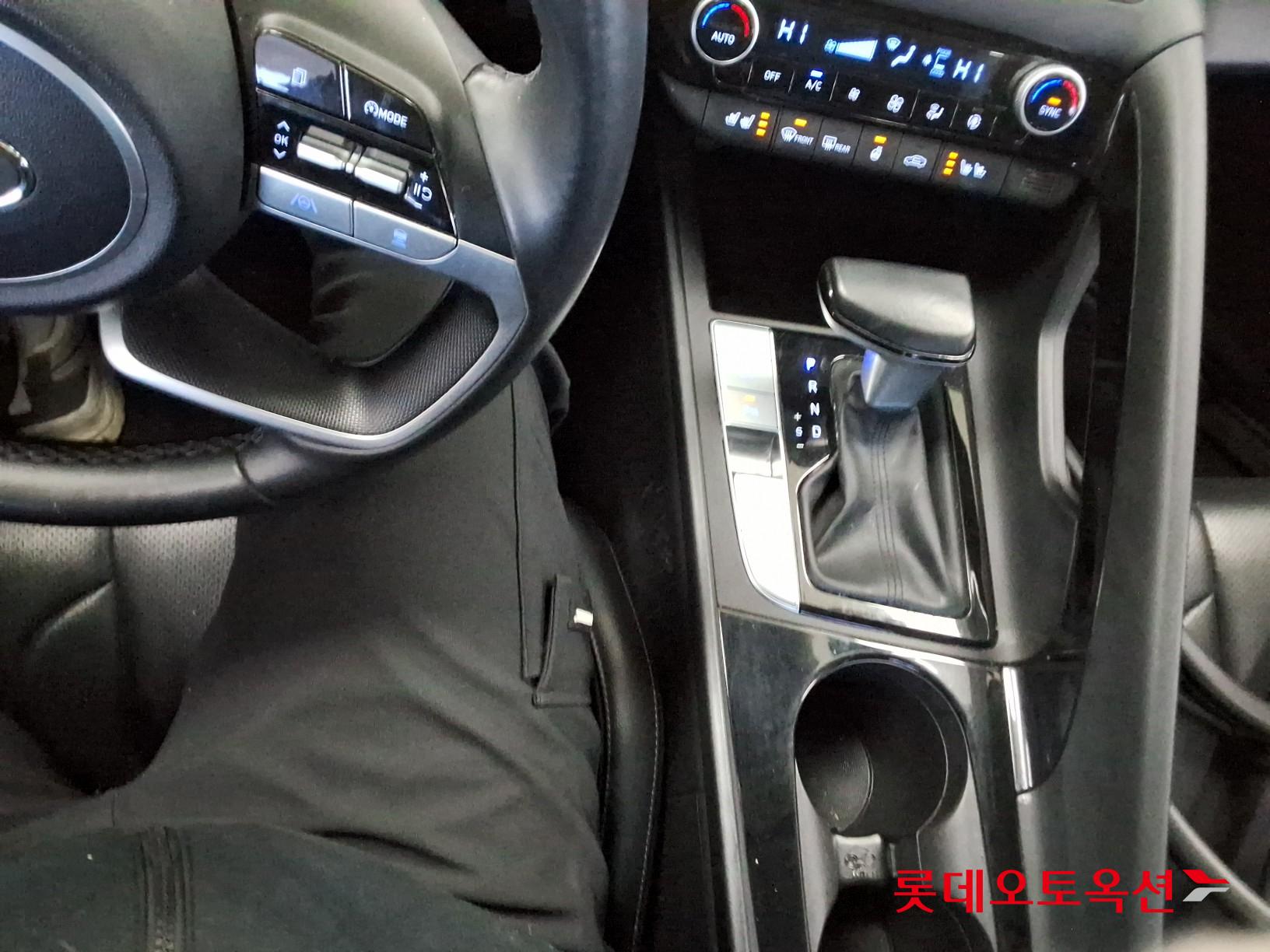 Hyundai Avante Hybrid id 3633567 из Кореи 33