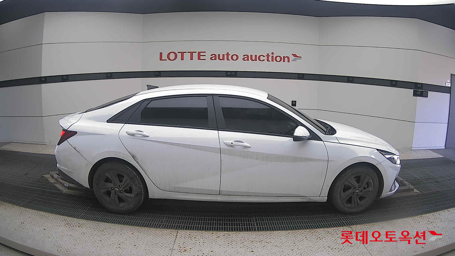 Hyundai Avante Hybrid 2023 Белый из Кореи, фото 3