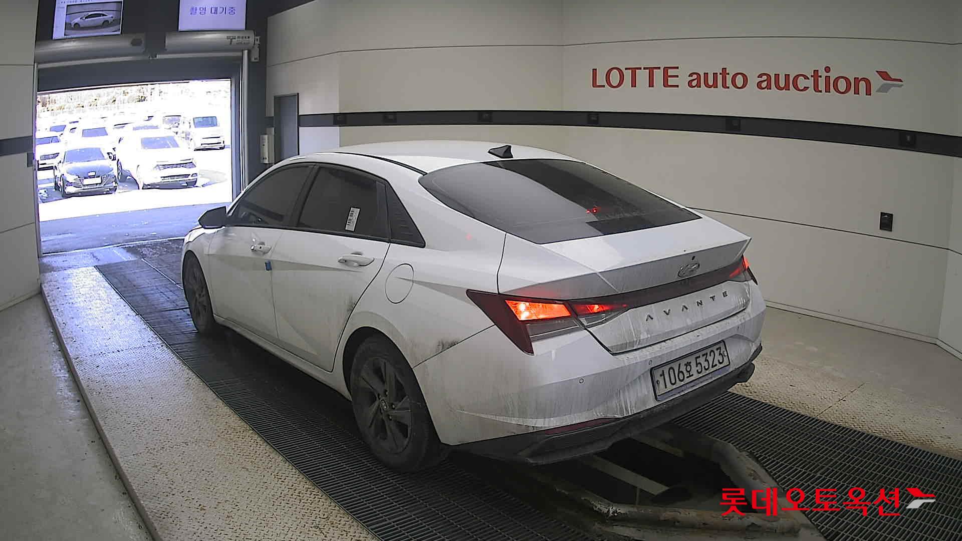 Hyundai Avante Hybrid 2023 Белый из Кореи, фото 6