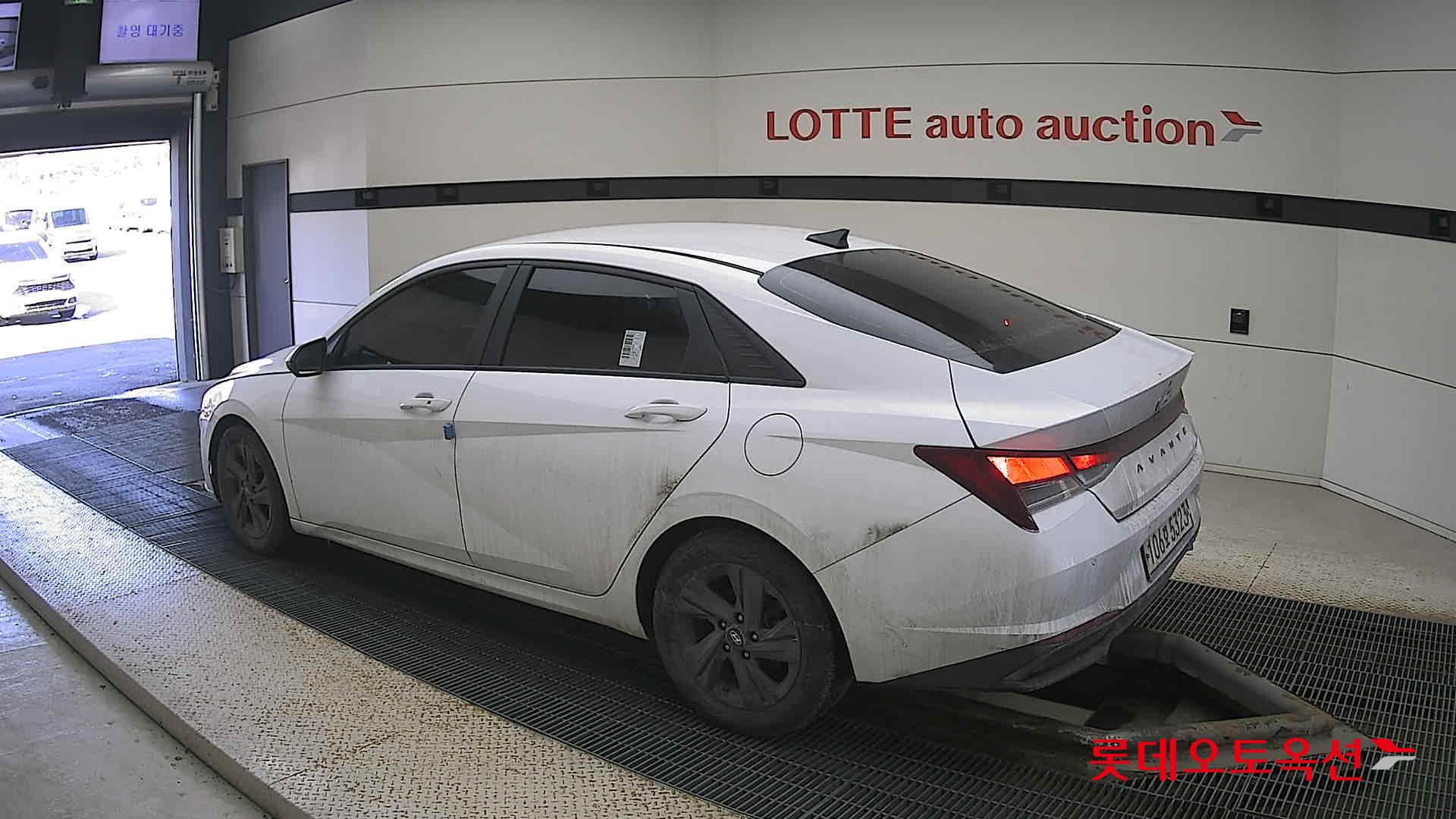 Hyundai Avante Hybrid id 3633549 из Кореи 10