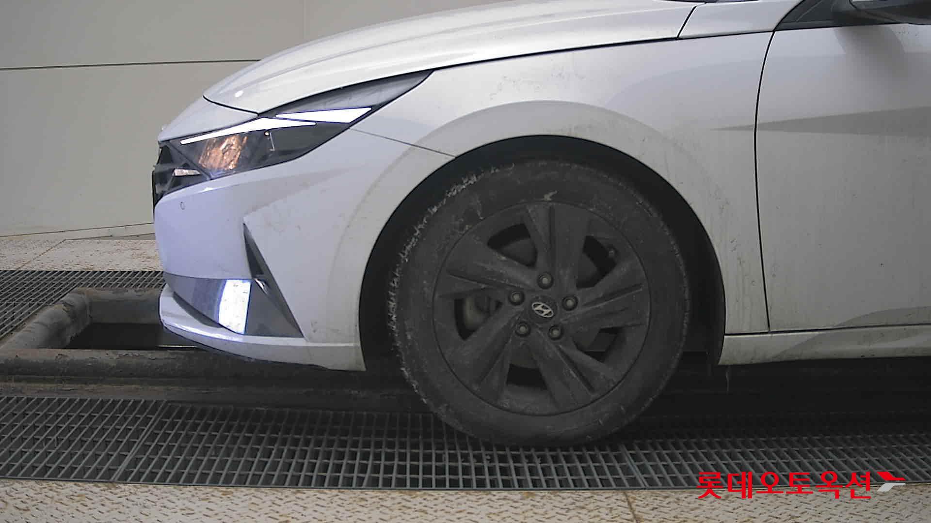 Hyundai Avante Hybrid id 3633549 из Кореи 21