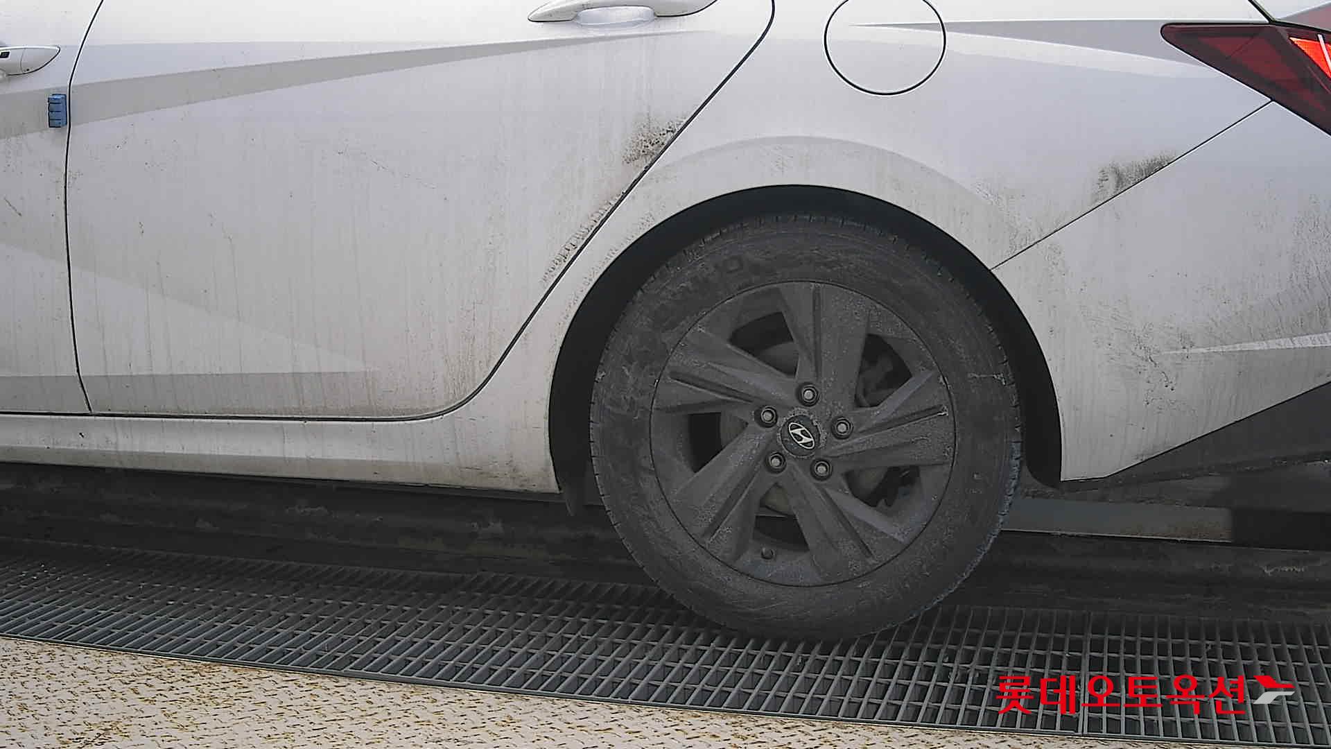 Hyundai Avante Hybrid id 3633549 из Кореи 22