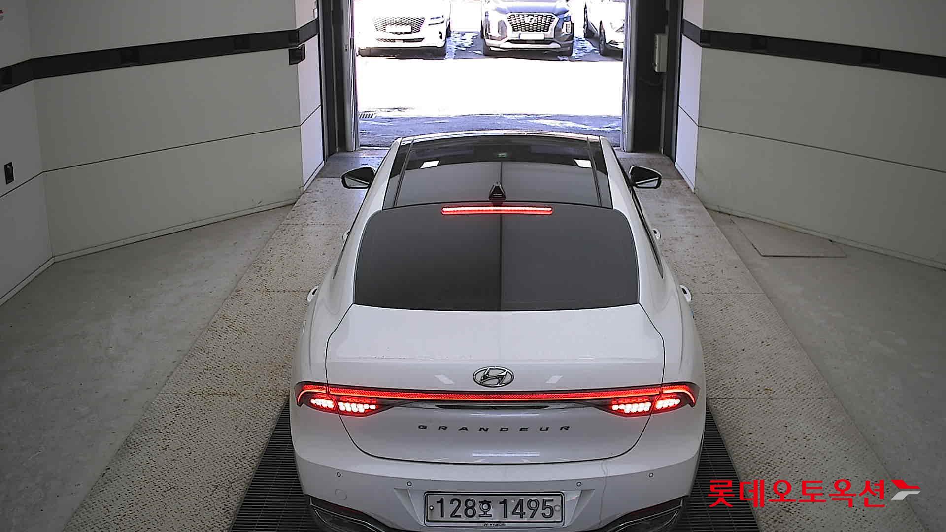 Hyundai Grandeur 2020 Белый из Кореи, фото 5