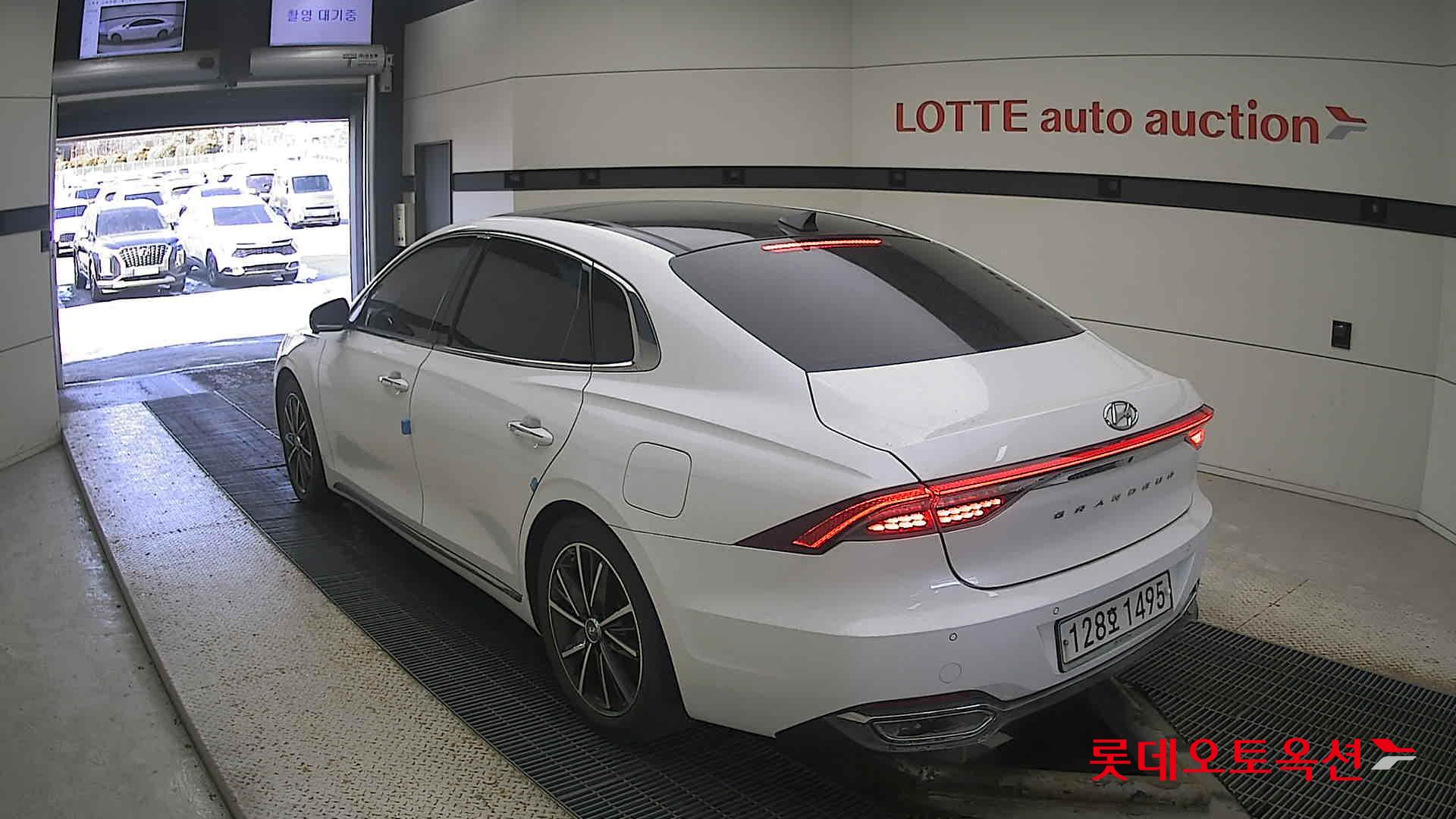 Hyundai Grandeur 2020 Белый из Кореи, фото 6