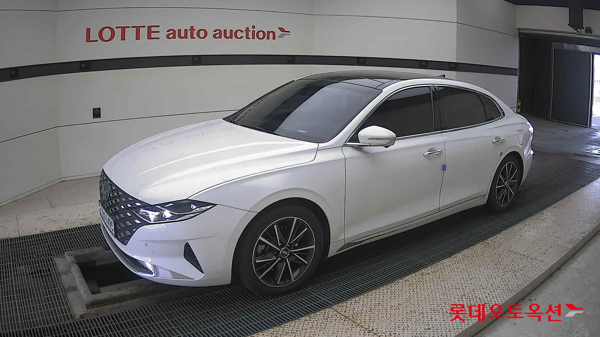 Hyundai Grandeur id 3628776 из Кореи 13