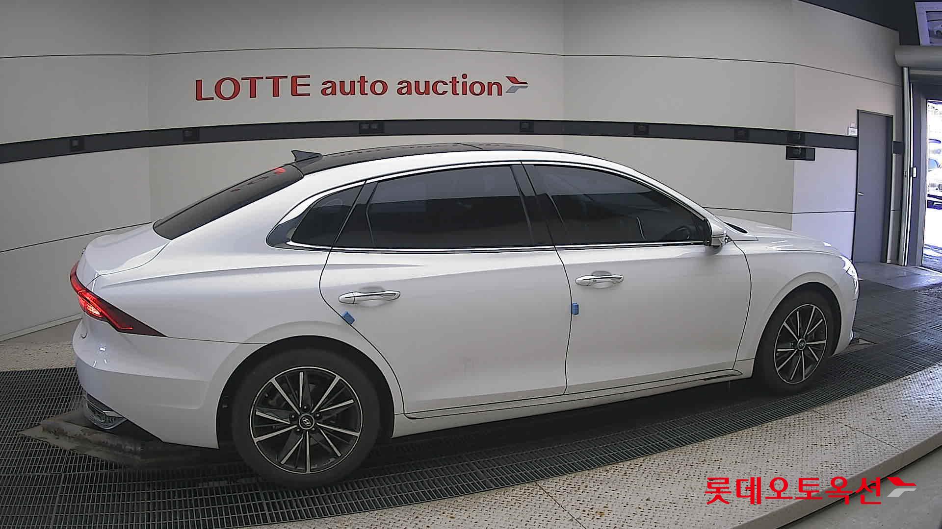 Hyundai Grandeur id 3628776 из Кореи 18