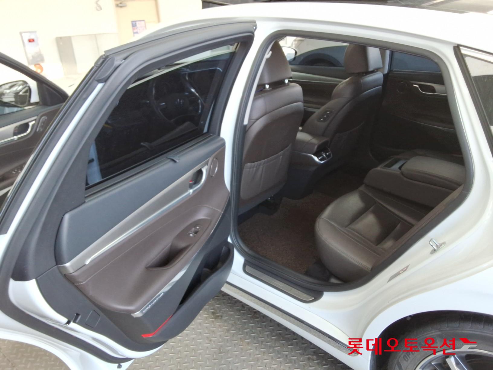 Hyundai Grandeur id 3628776 из Кореи 36