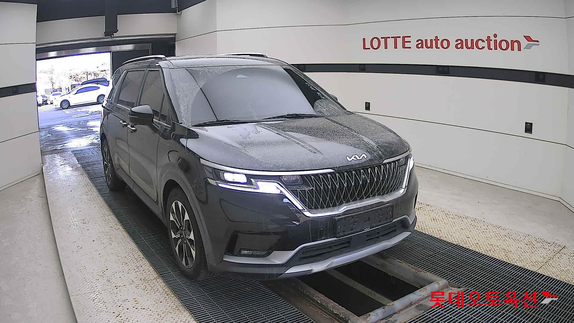 Kia Carnival id 3633663 из Кореи 15