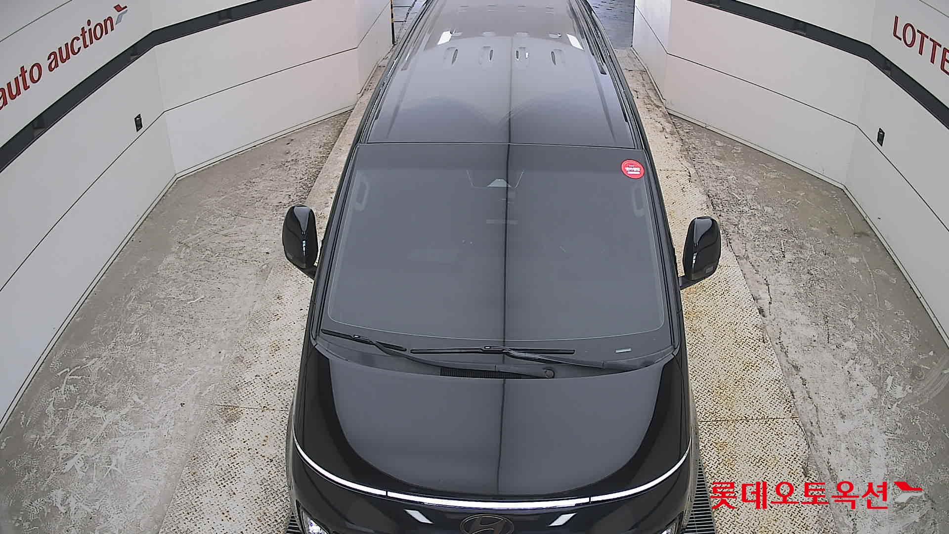 2022 - hyundai staria