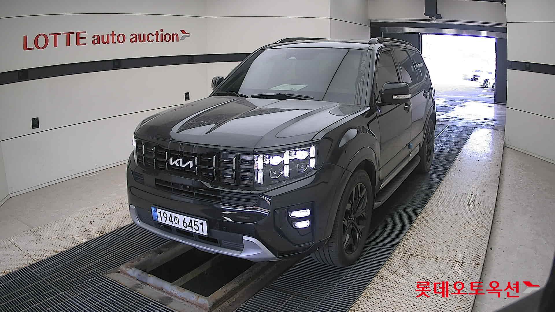 Kia Mohave 2023 Черный из Кореи