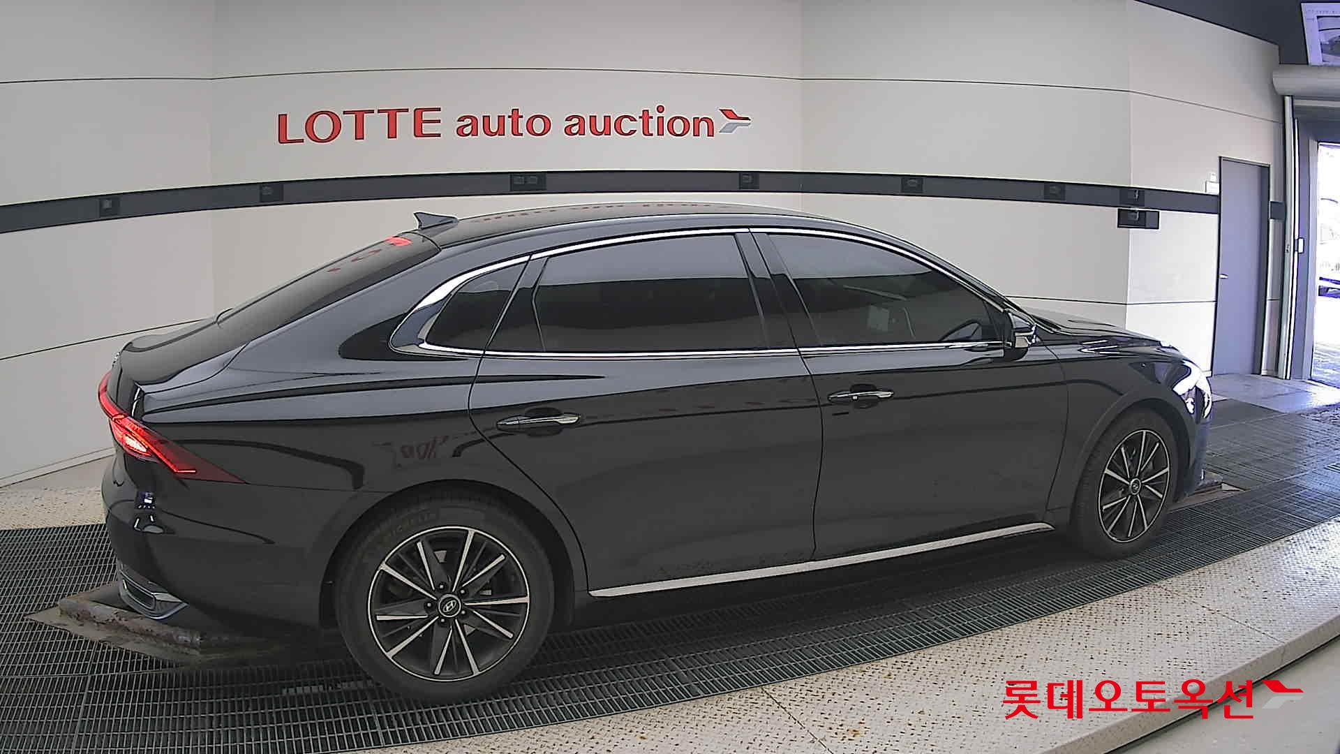 Hyundai Grandeur id 3633585 из Кореи 18