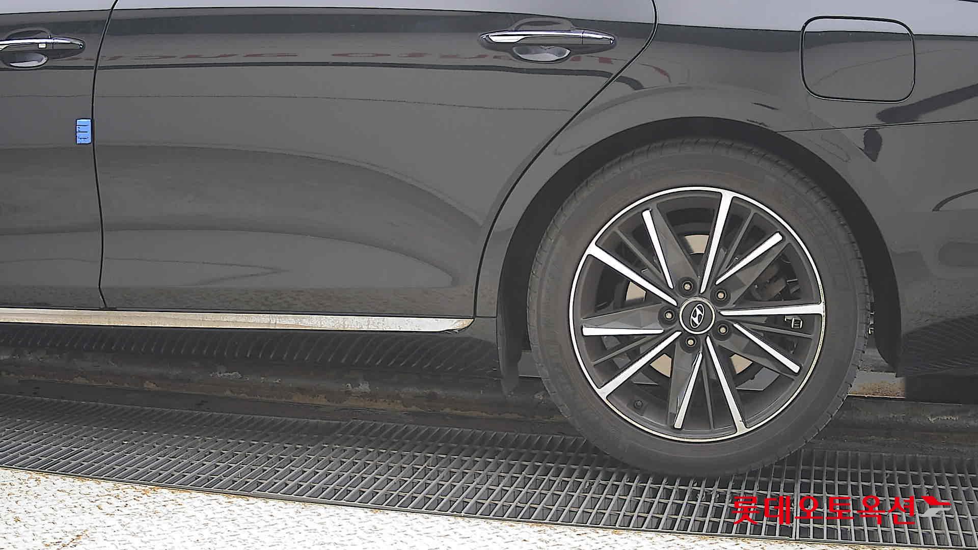 Hyundai Grandeur id 3633585 из Кореи 22