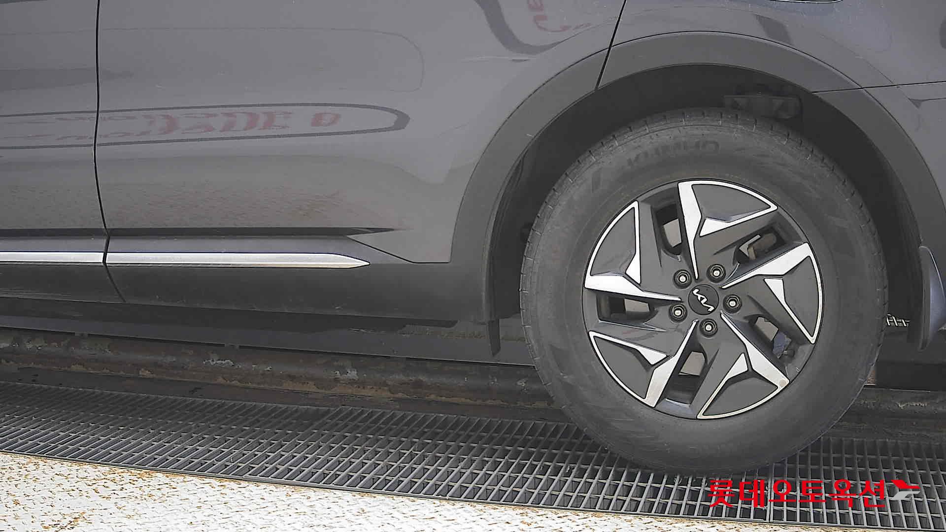 Kia Sorento Hybrid id 3633669 из Кореи 22