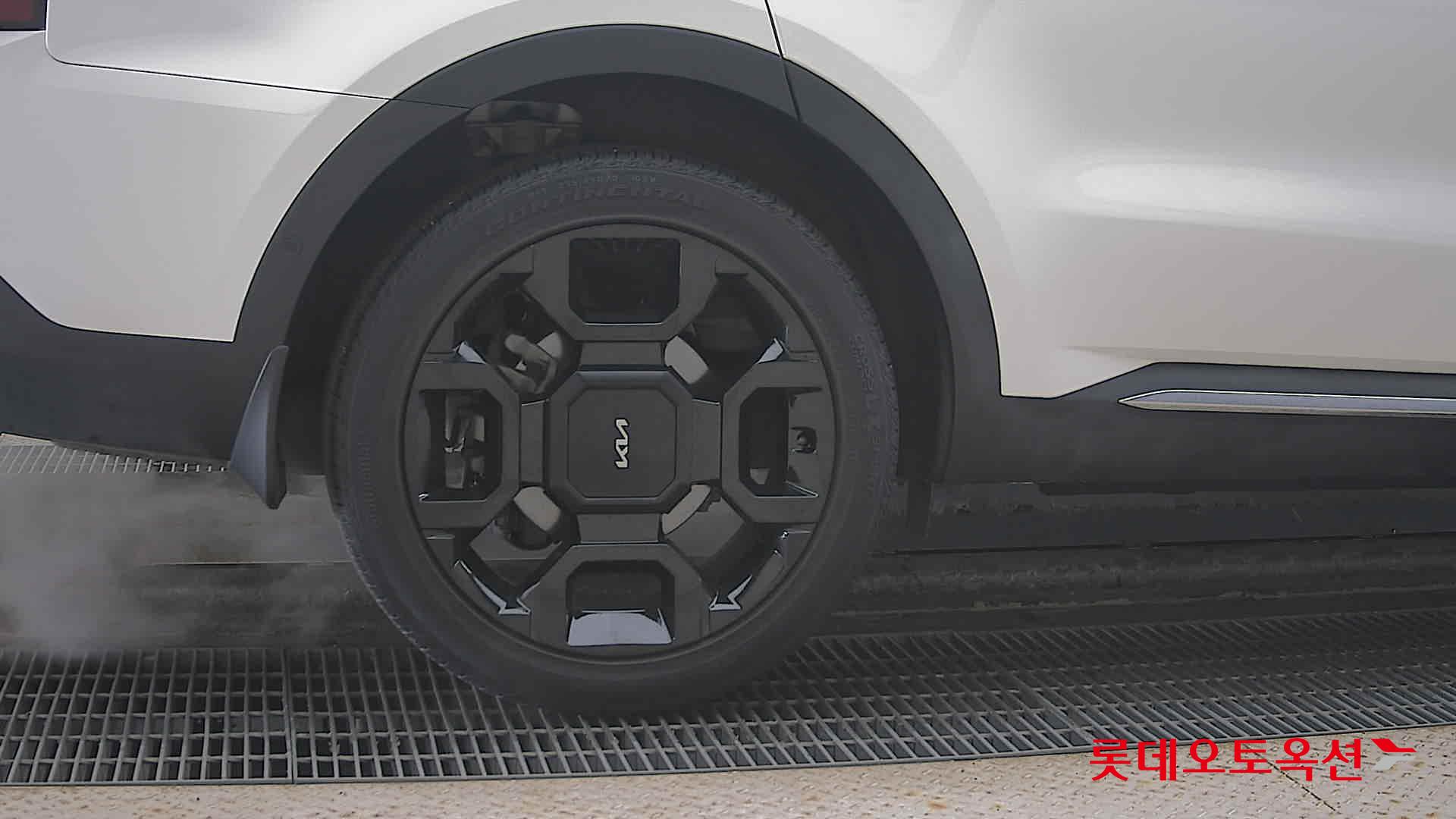 Kia Sorento 2024 - Image 28