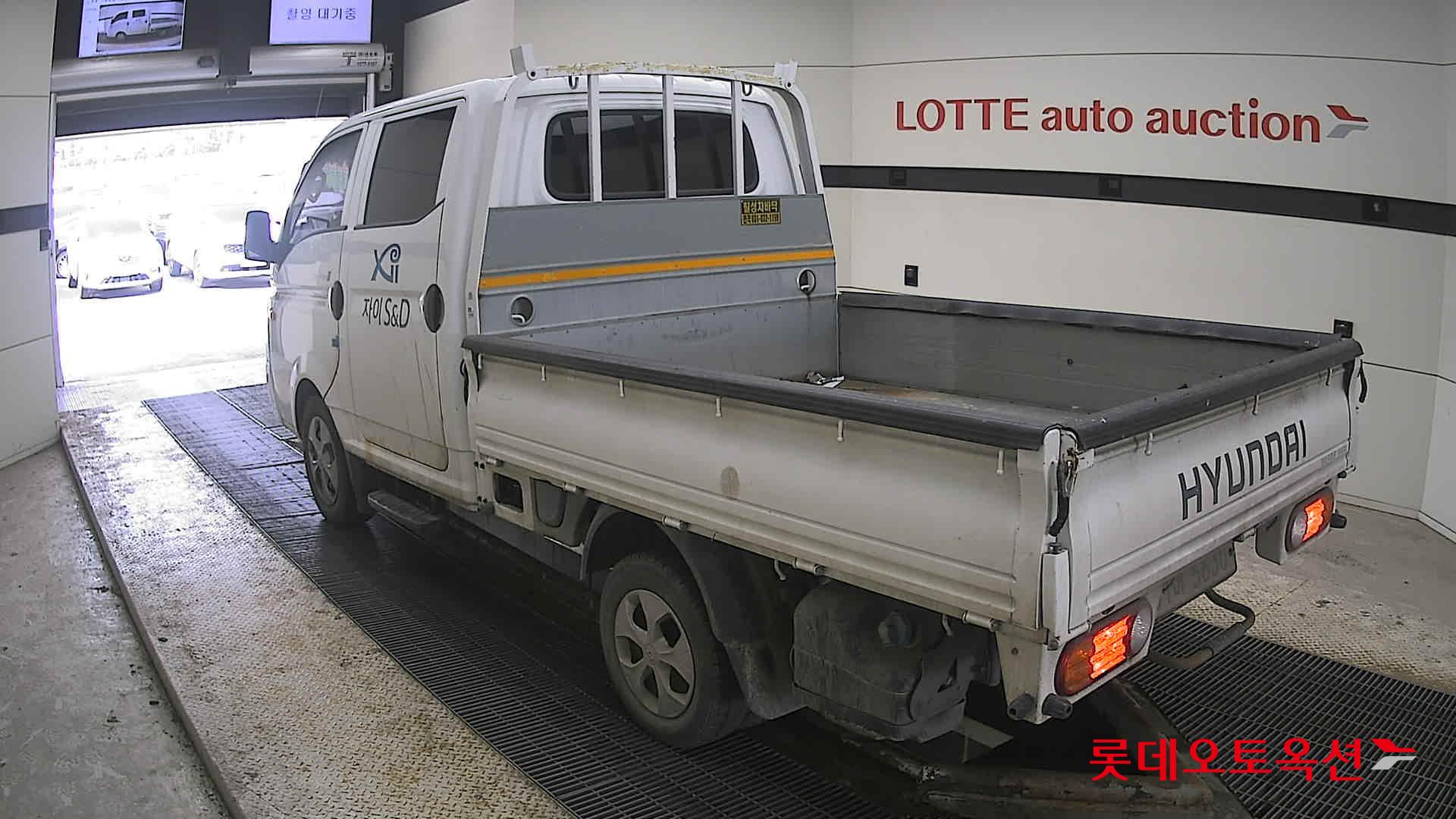 Hyundai Porter - 4