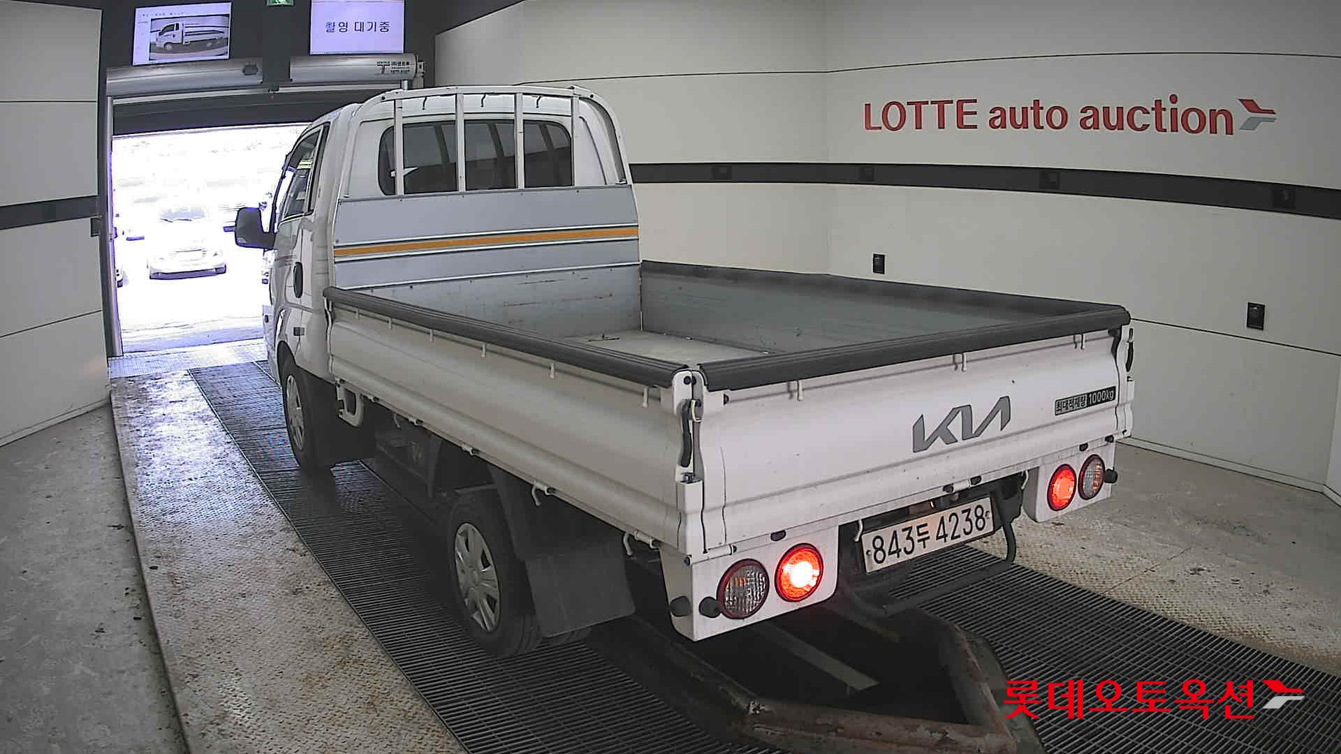 Kia Bongo 2023 - Image 16