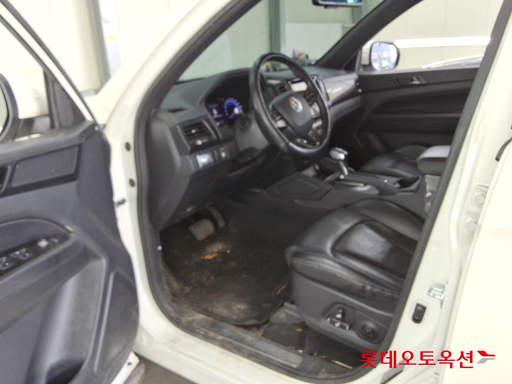 KG Mobility Rexton Sports 2021 - Image 35