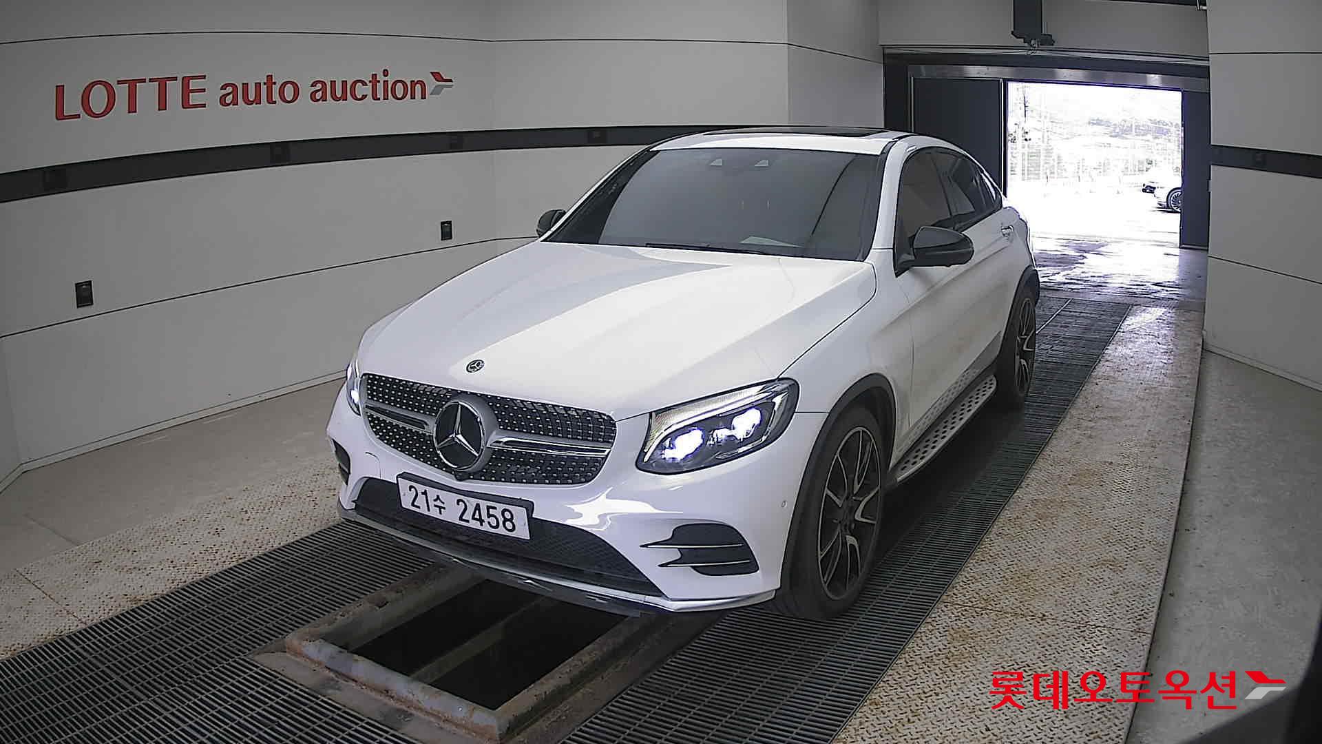 2018 - Mercedes-Benz 43 4M