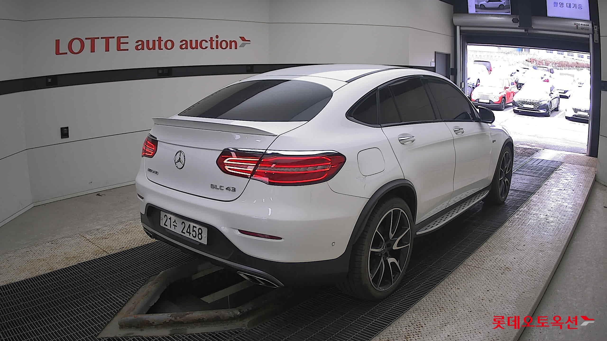 2018 - Mercedes-Benz 43 4M