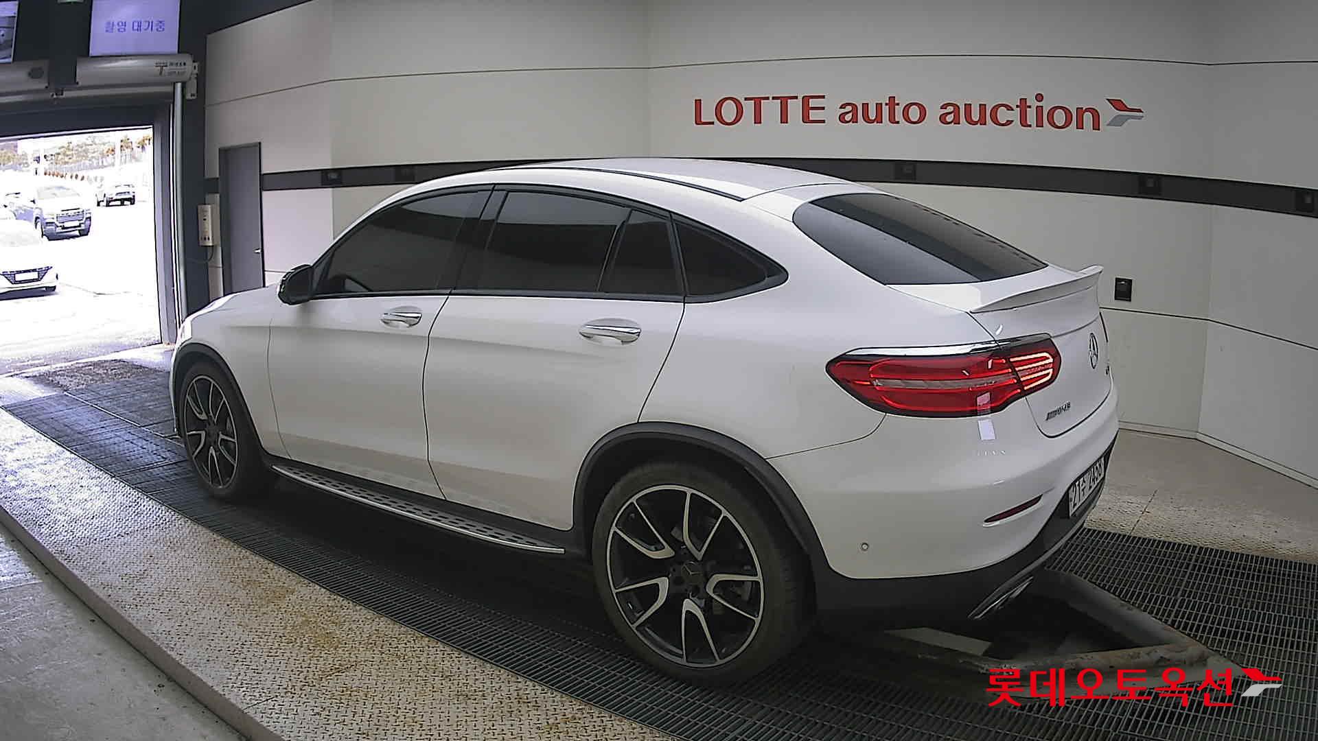 2018 - Mercedes-Benz 43 4M