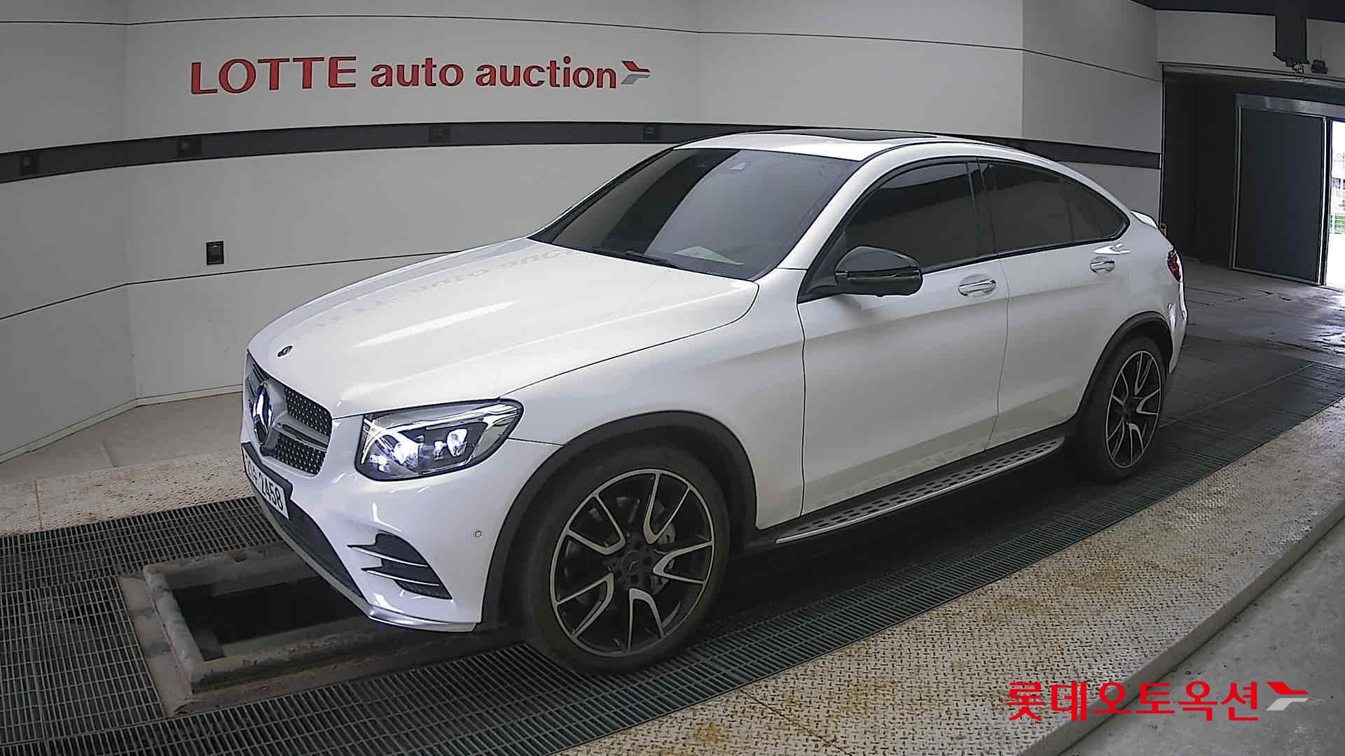 2018 - Mercedes-Benz 43 4M