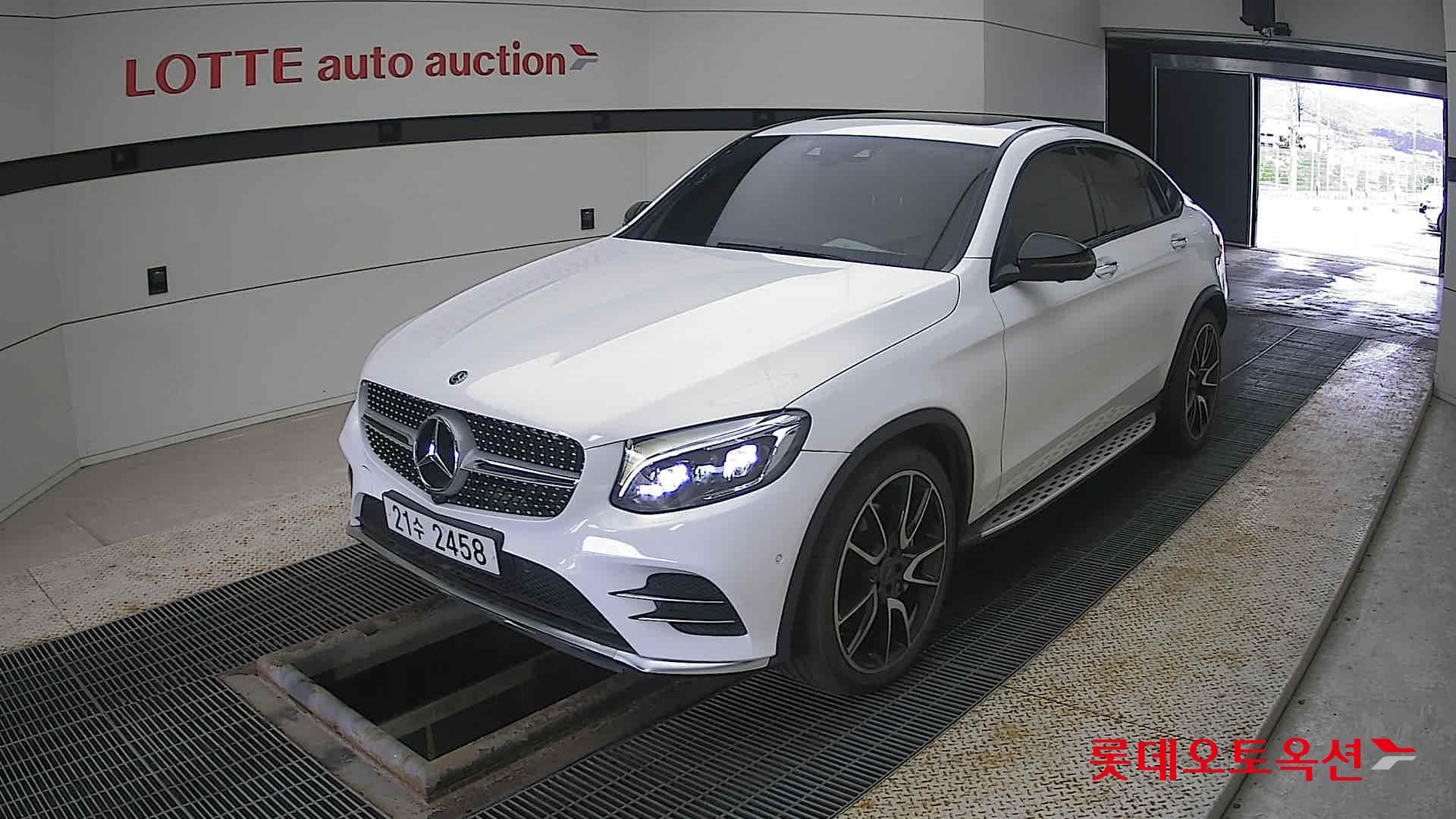 2018 - Mercedes-Benz 43 4M