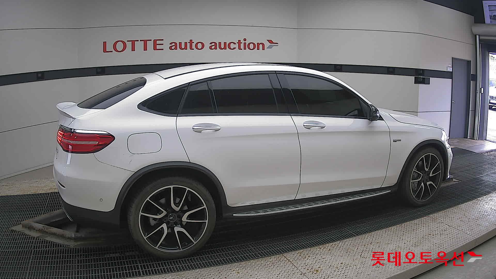 2018 - Mercedes-Benz 43 4M