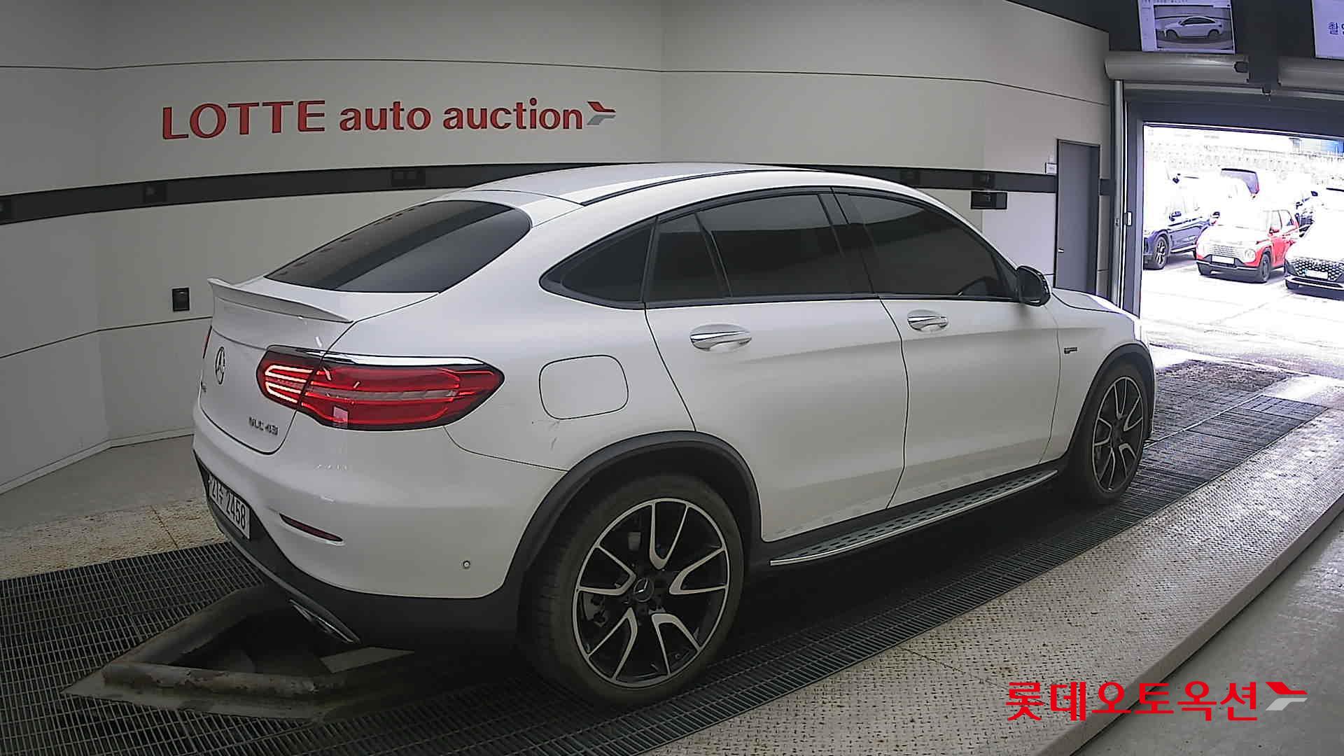 2018 - Mercedes-Benz 43 4M