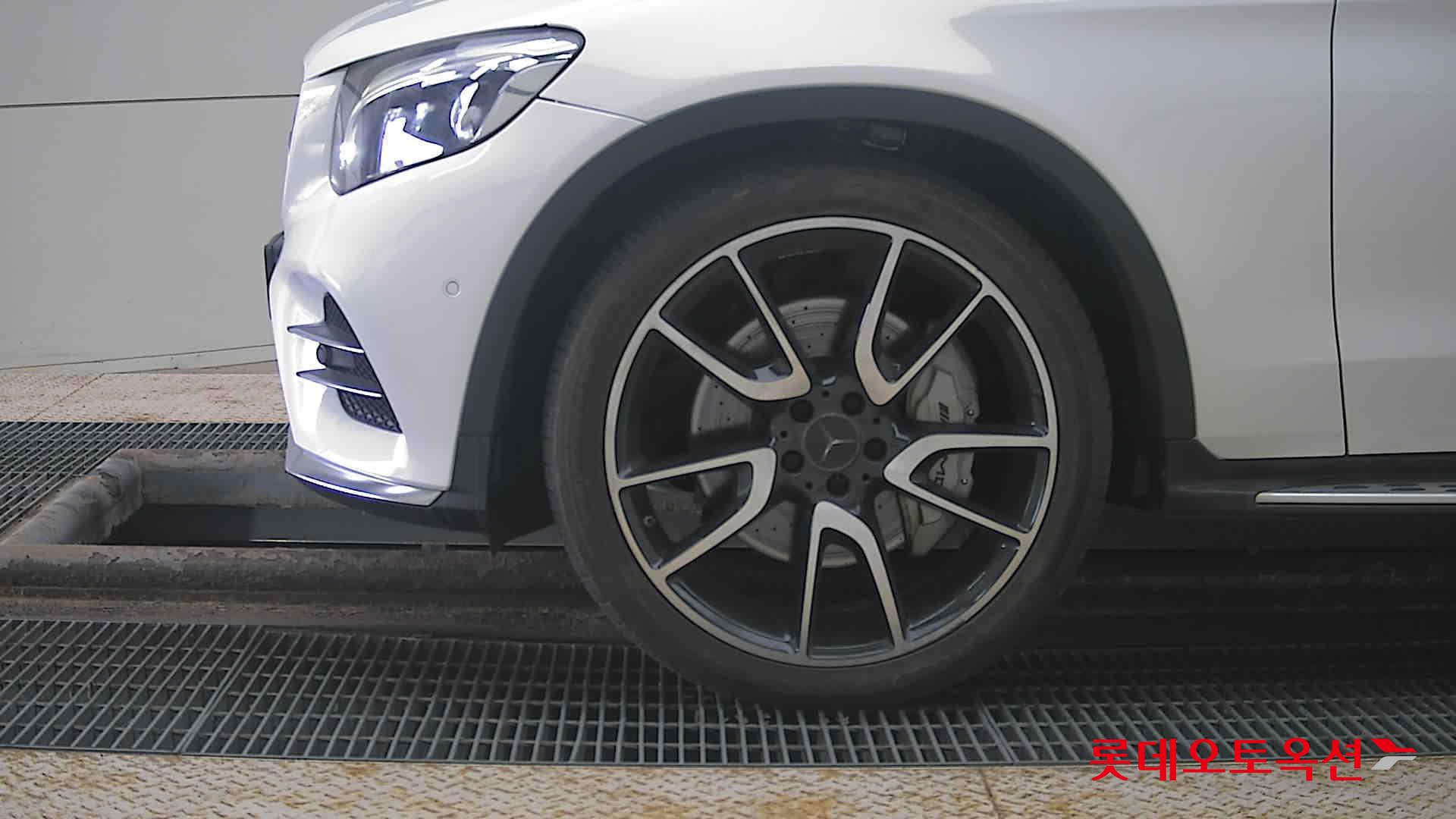 2018 - Mercedes-Benz 43 4M