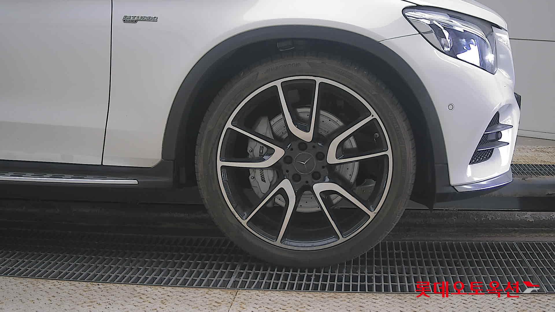 2018 - Mercedes-Benz 43 4M