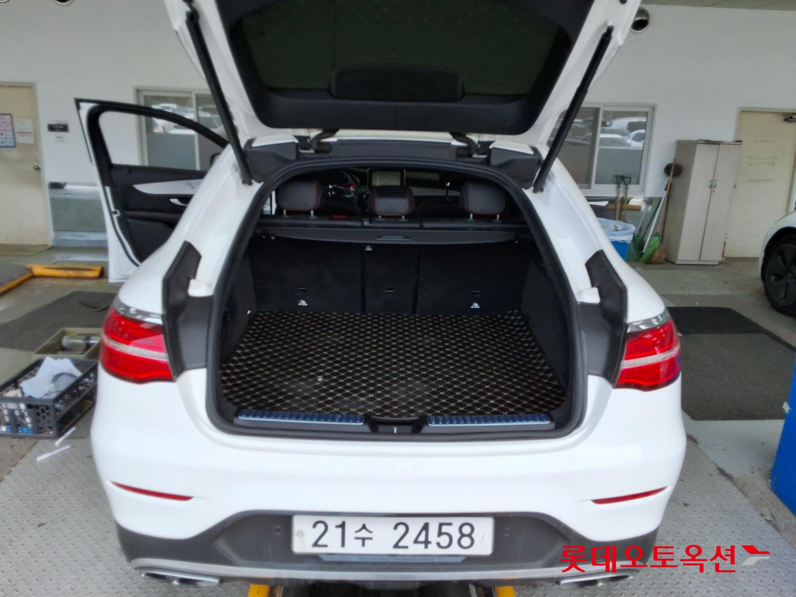 2018 - Mercedes-Benz 43 4M