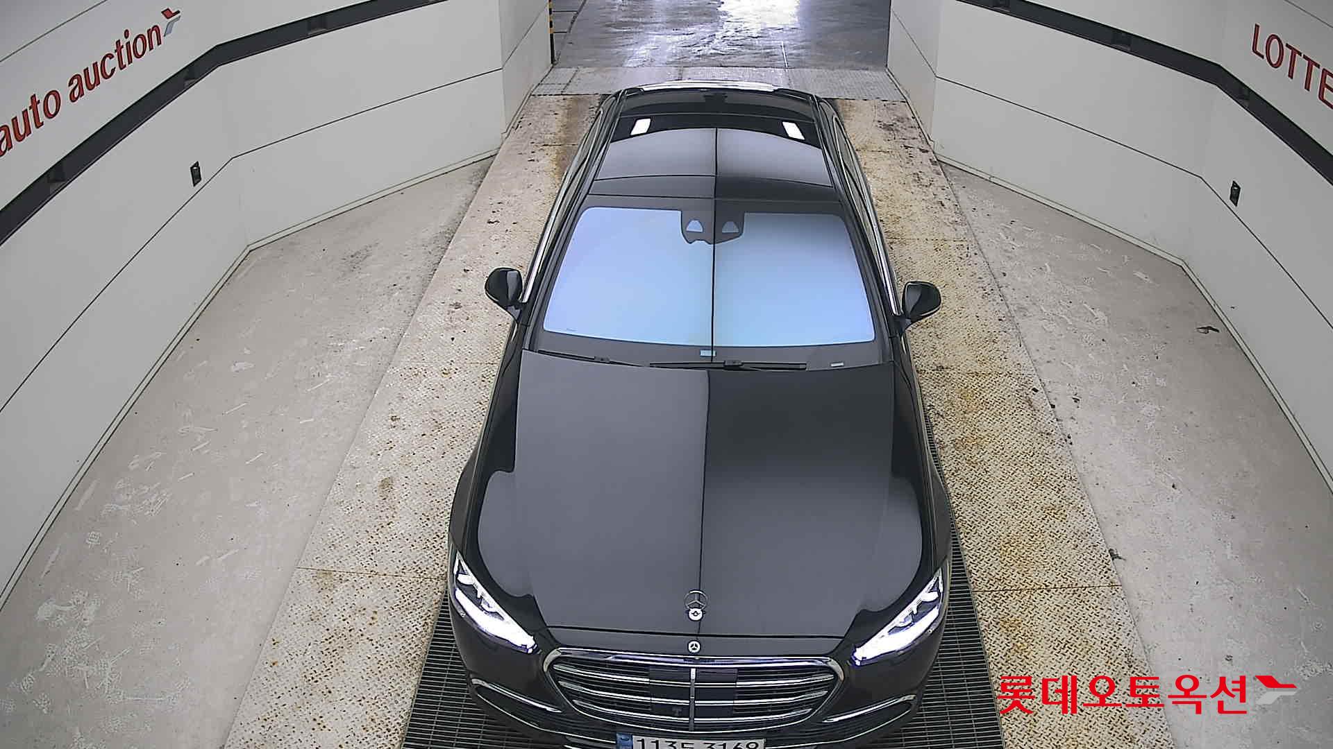 2021 - Mercedes-Benz S580