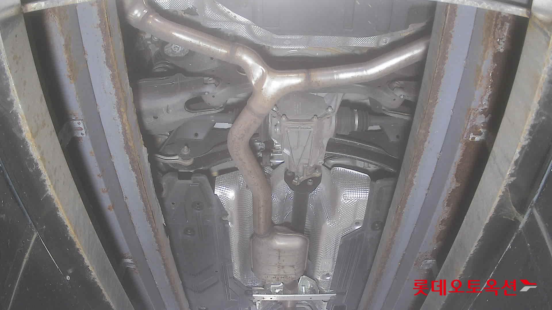 2022 - Mercedes-Benz E350