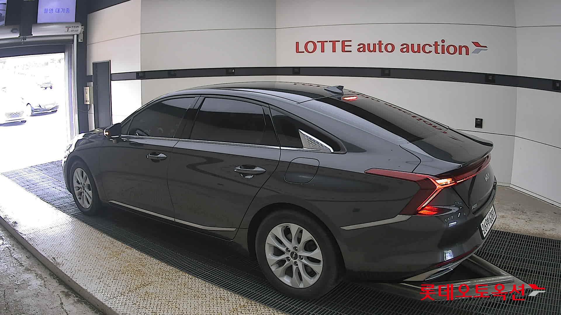 2023 - kia k8