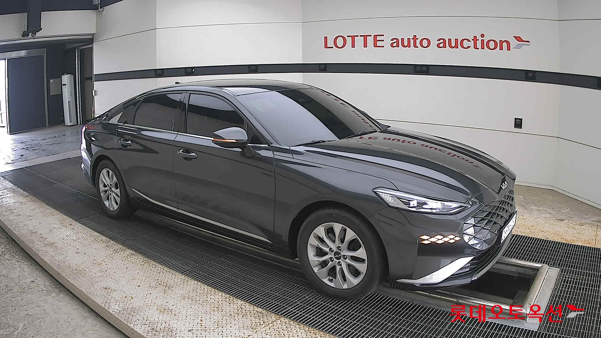 2023 - kia k8