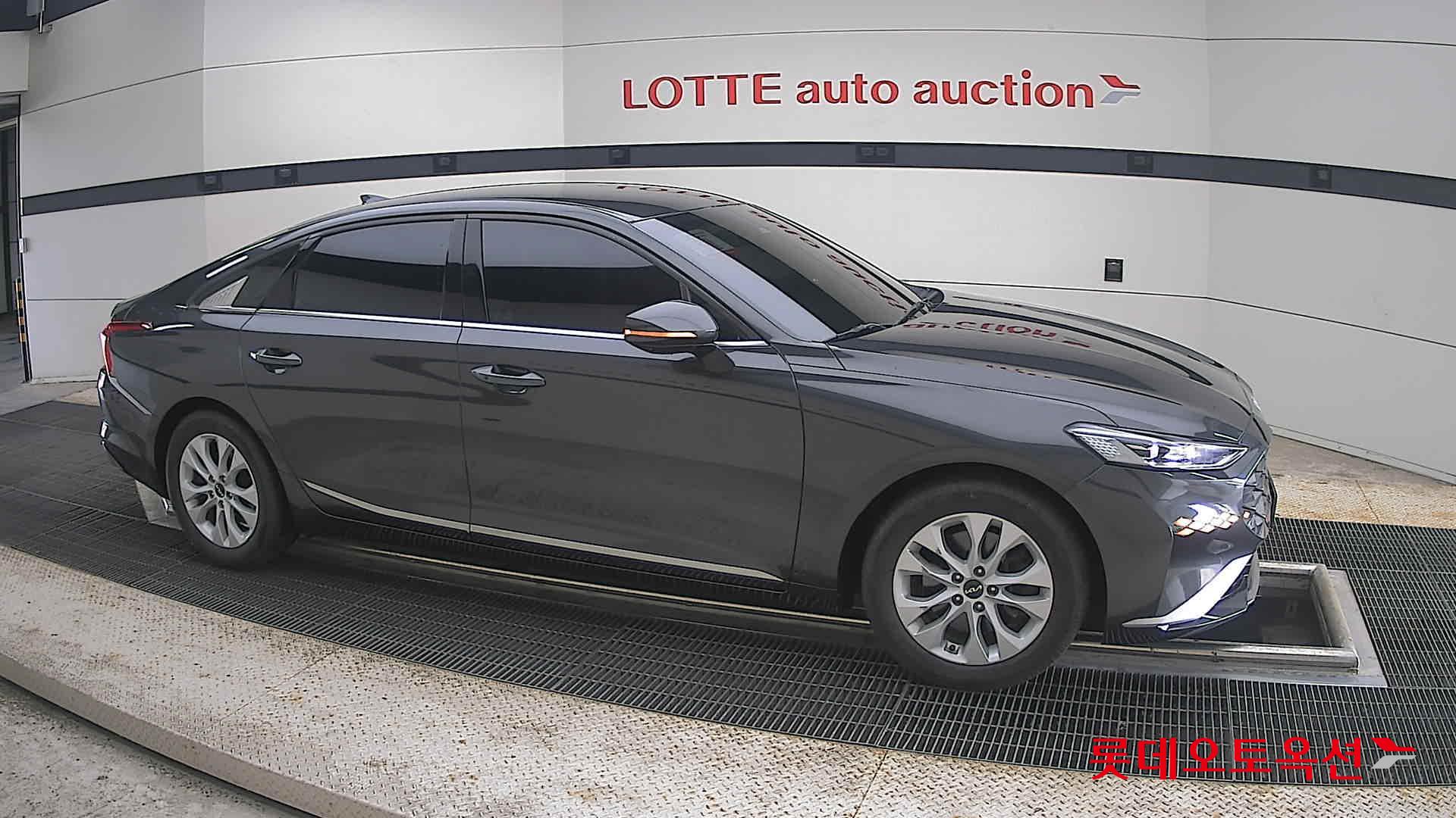 2023 - kia k8