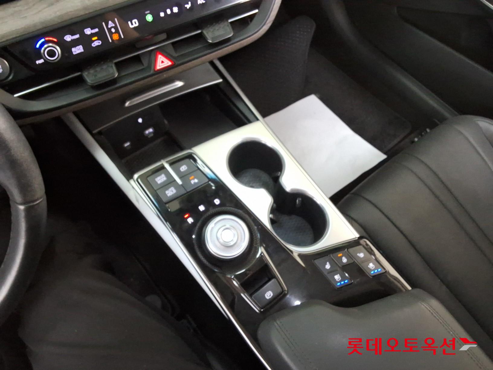 2023 - kia k8